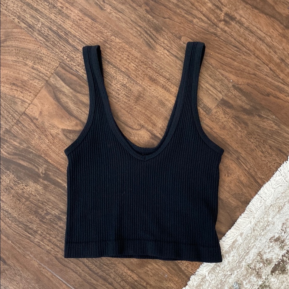 Out from under ribbed tank